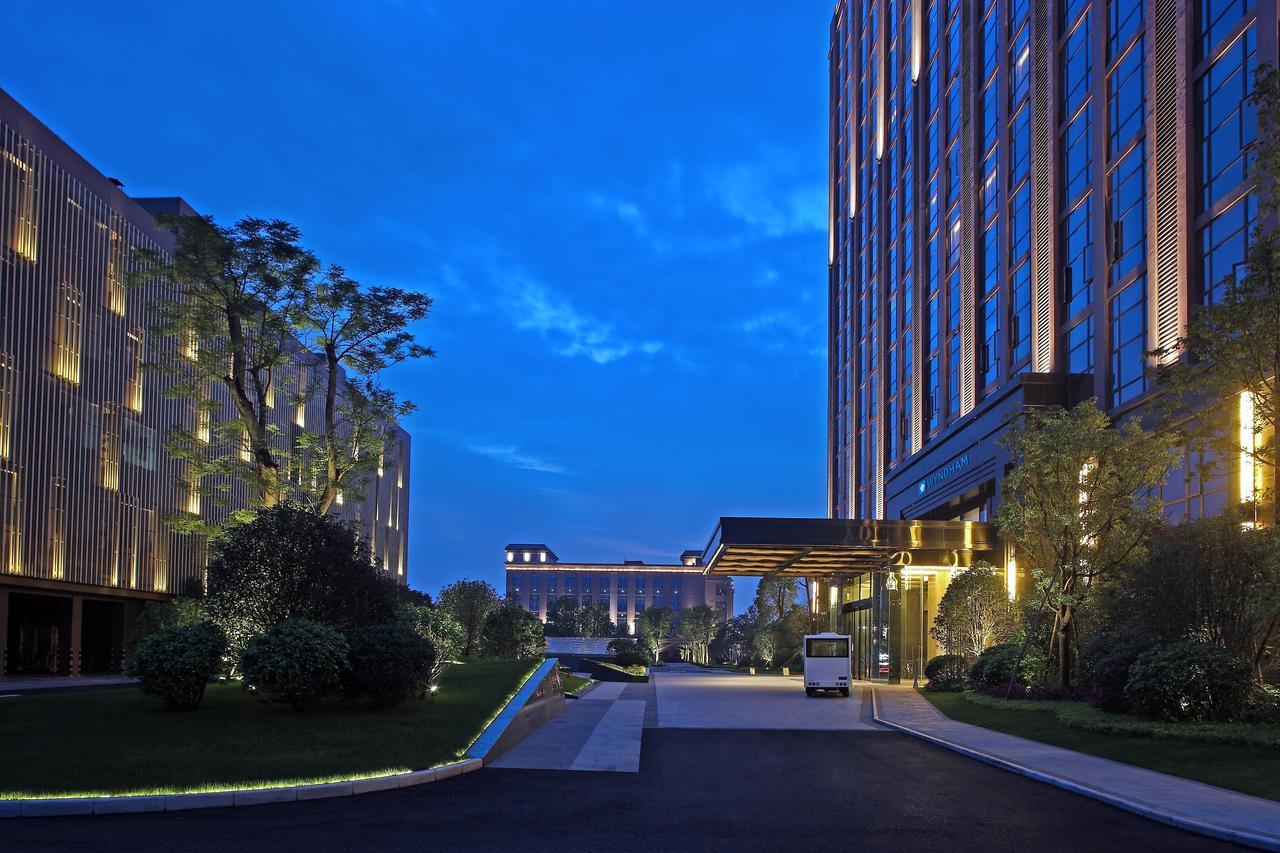 Wyndham Jinjiang Hotel Exterior photo